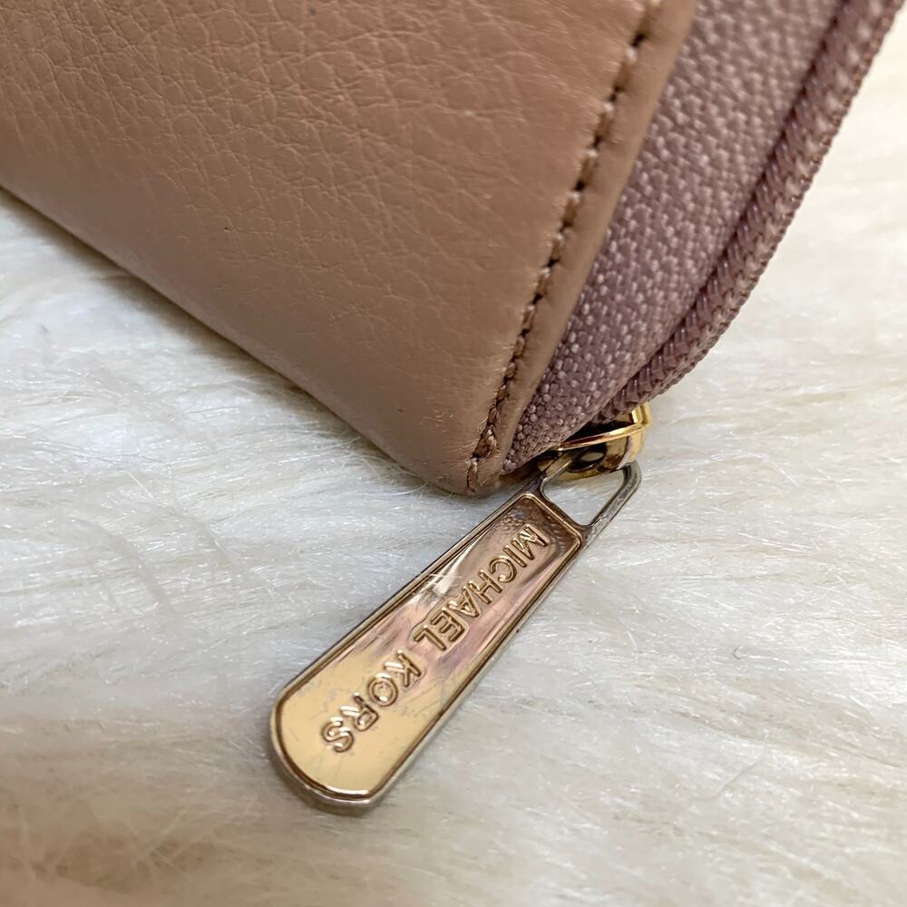 MICHAEL KORS Dark Khaki Taupe Leather Zip Around SARATOGA Continental Wallet - Picture 13 of 16